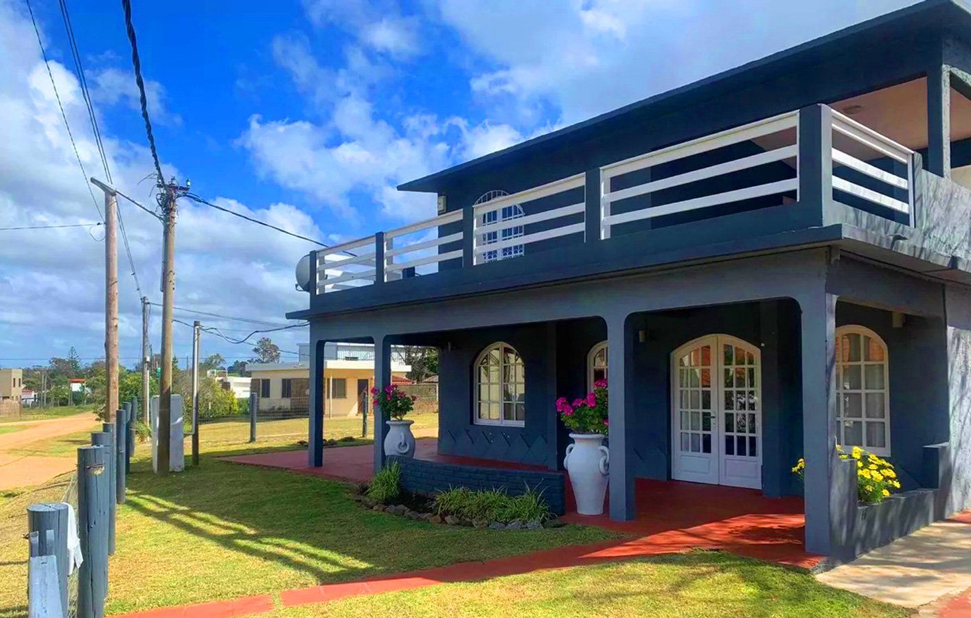 Amplia casa con vista al mar para 6 personas en Playa Hermosa